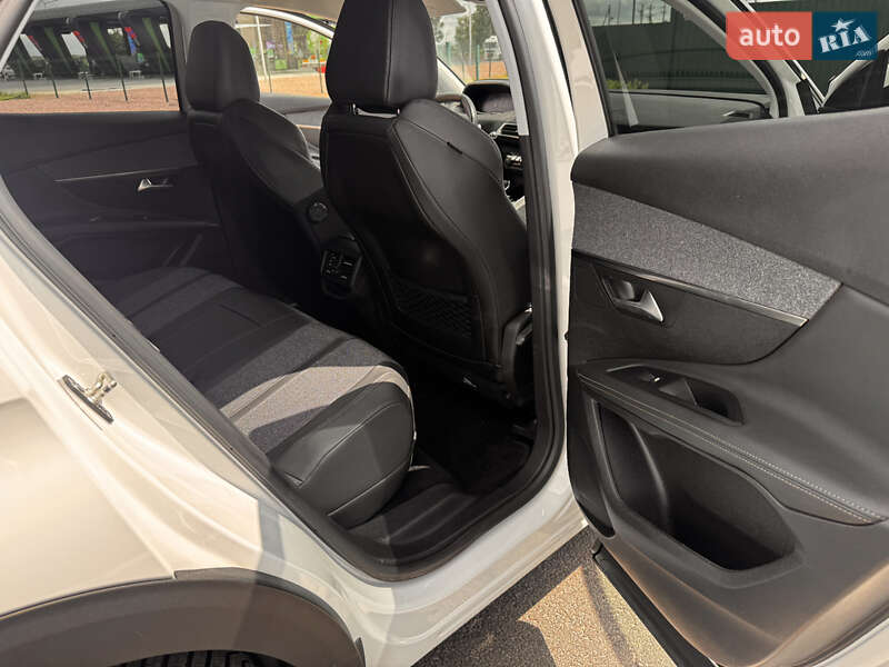Внедорожник / Кроссовер Peugeot 3008 2020 в Киеве фото 34 Внедорожник / Кроссовер Peugeot 3008 2020 в Киеве
