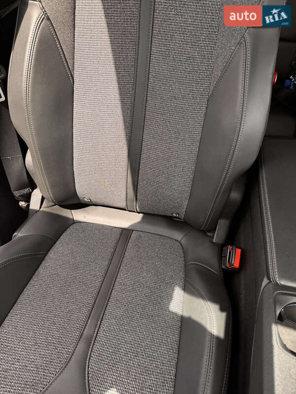 Внедорожник / Кроссовер Peugeot 3008 2020 в Киеве фото 51 Внедорожник / Кроссовер Peugeot 3008 2020 в Киеве