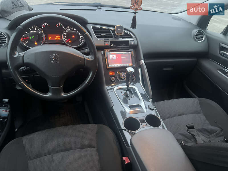 Позашляховик / Кросовер Peugeot 3008 2011 в Дніпрі
