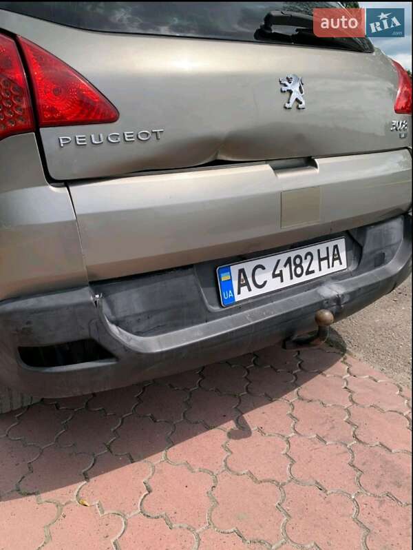 Позашляховик / Кросовер Peugeot 3008 2012 в Рожище