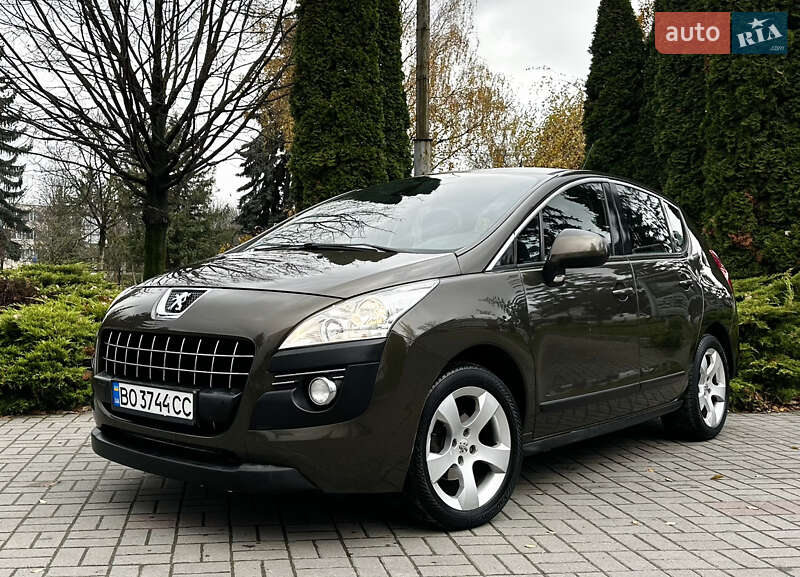 Peugeot 3008 2011