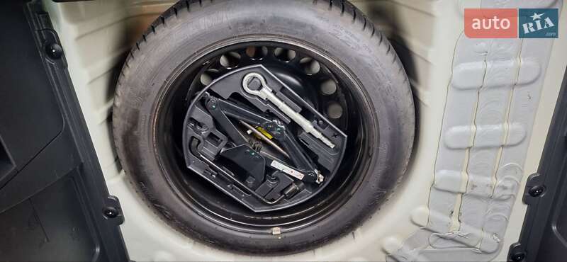 Позашляховик / Кросовер Peugeot 3008 2012 в Новоархангельську фото 25 Позашляховик / Кросовер Peugeot 3008 2012 в Новоархангельську