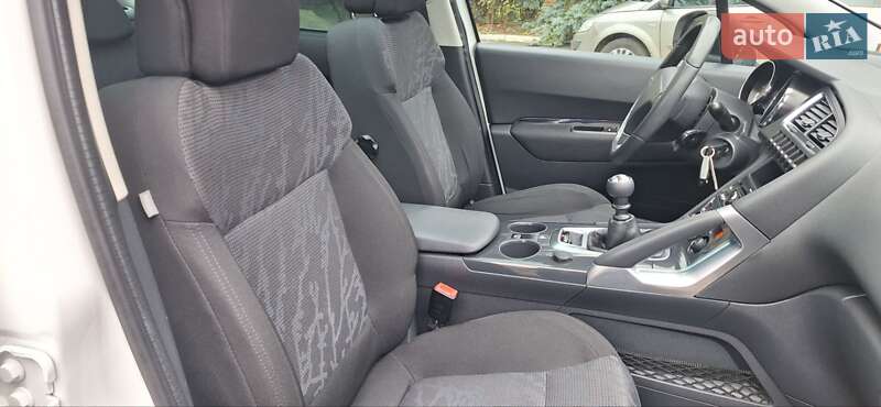 Позашляховик / Кросовер Peugeot 3008 2012 в Новоархангельську фото 57 Позашляховик / Кросовер Peugeot 3008 2012 в Новоархангельську