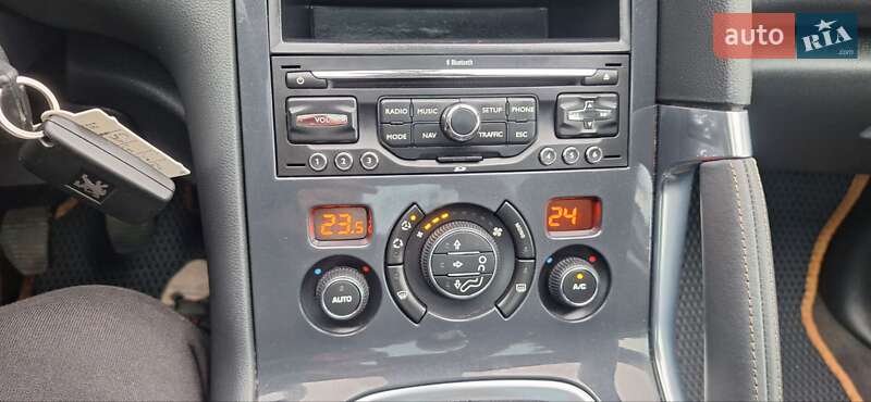 Позашляховик / Кросовер Peugeot 3008 2012 в Новоархангельську фото 97 Позашляховик / Кросовер Peugeot 3008 2012 в Новоархангельську