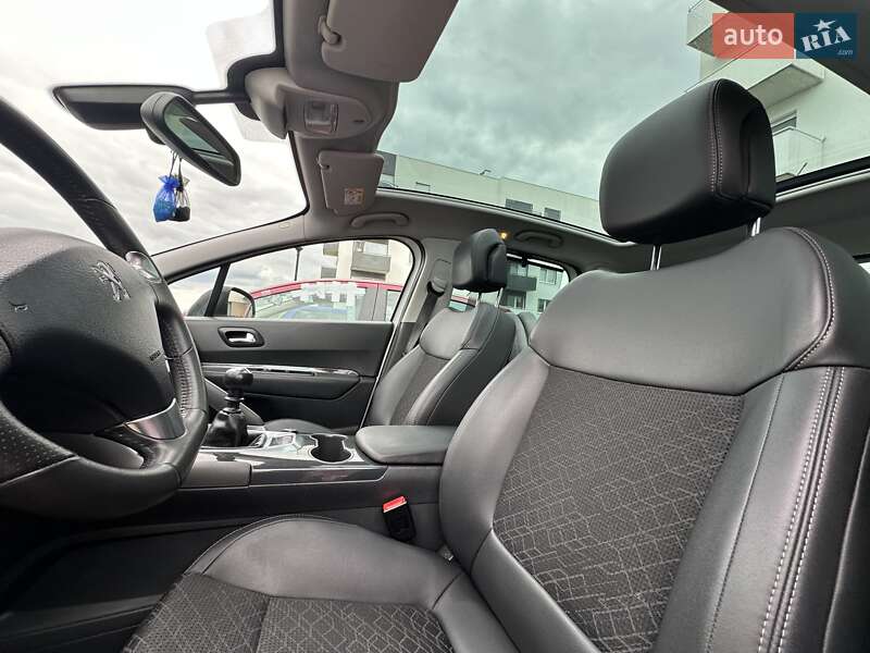 Позашляховик / Кросовер Peugeot 3008 2014 в Стрию