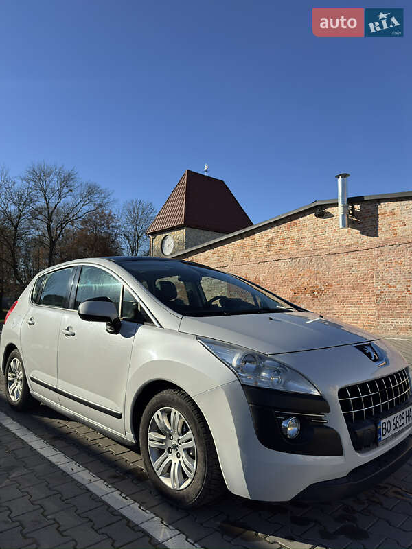 Внедорожник / Кроссовер Peugeot 3008 2011 в Тернополе
