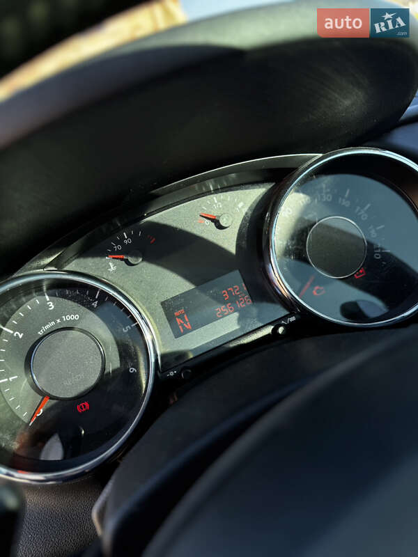 Внедорожник / Кроссовер Peugeot 3008 2011 в Тернополе