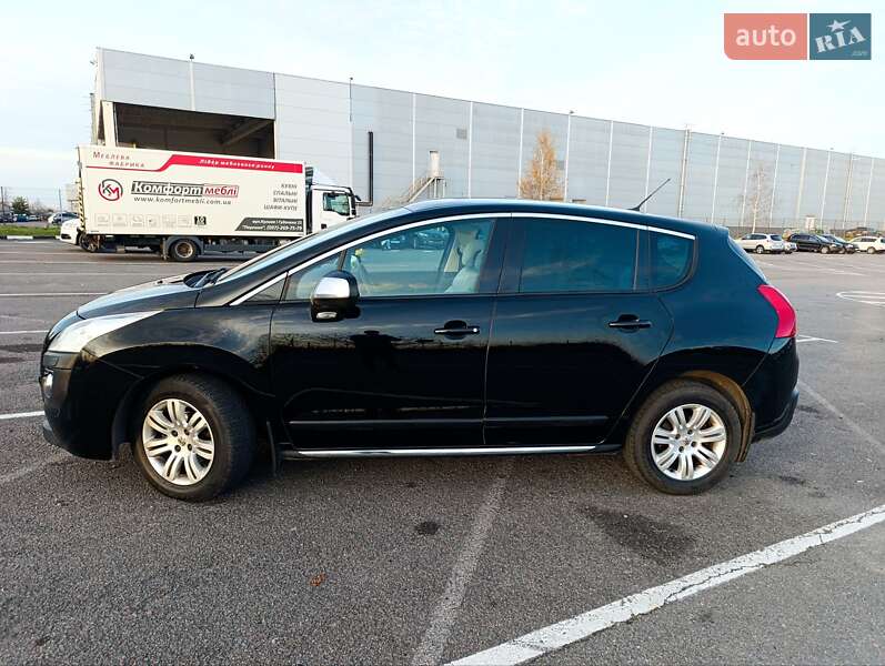 Позашляховик / Кросовер Peugeot 3008 2010 в Рівному