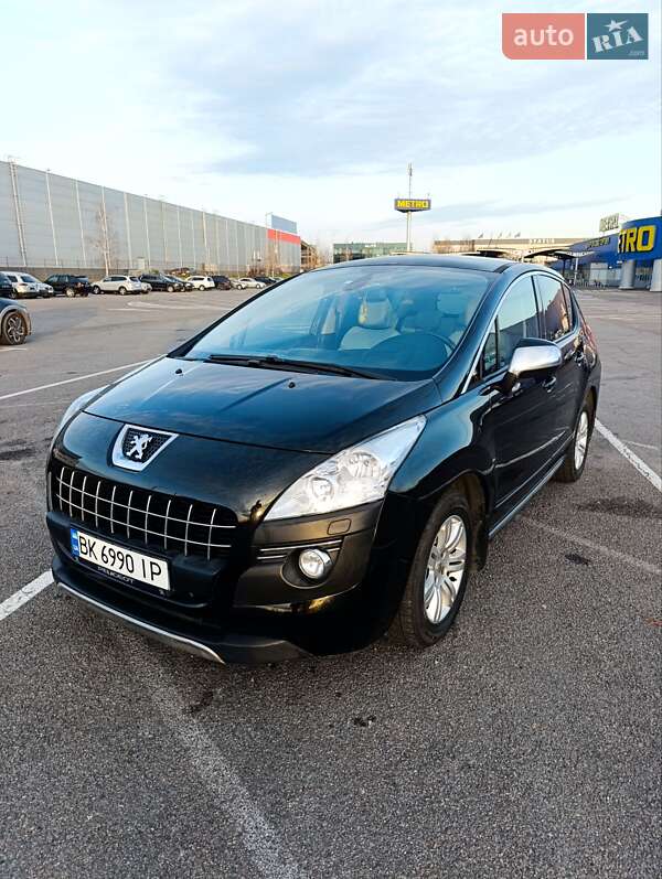 Позашляховик / Кросовер Peugeot 3008 2010 в Рівному