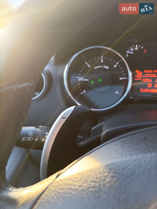 Позашляховик / Кросовер Peugeot 3008 2010 в Рівному