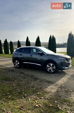 Позашляховик / Кросовер Peugeot 3008 2021 в Чернівцях