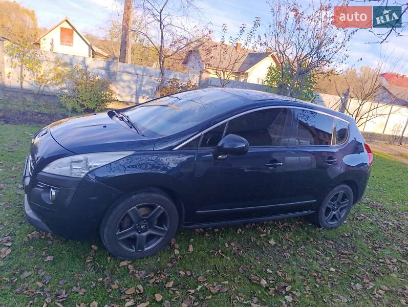 Позашляховик / Кросовер Peugeot 3008 2010 в Трускавці