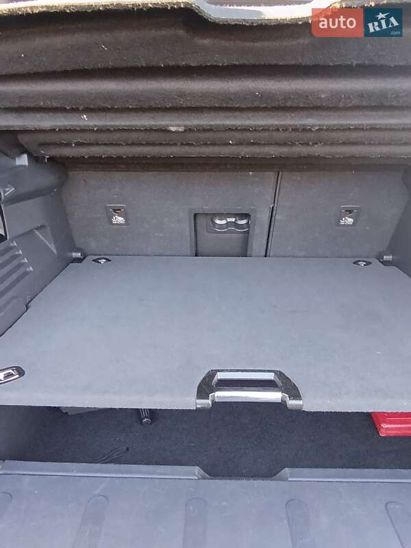 Позашляховик / Кросовер Peugeot 3008 2010 в Трускавці