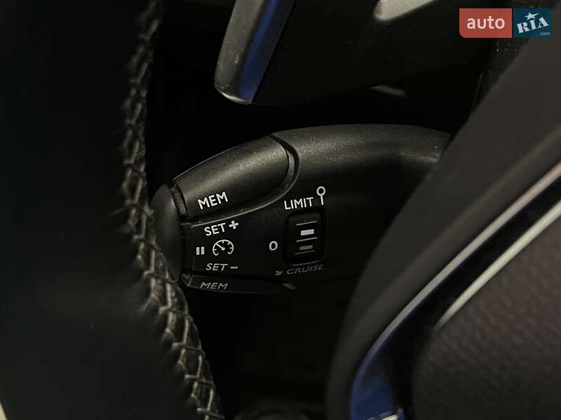 Внедорожник / Кроссовер Peugeot 3008 2019 в Киеве фото 15 Внедорожник / Кроссовер Peugeot 3008 2019 в Киеве