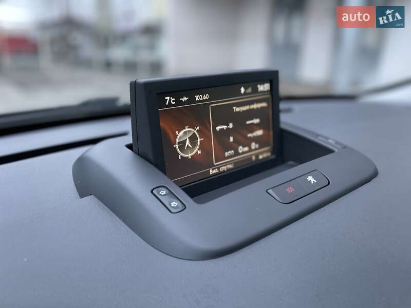 Внедорожник / Кроссовер Peugeot 3008 2015 в Сумах