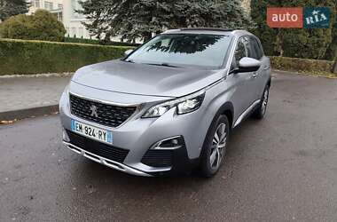Позашляховик / Кросовер Peugeot 3008 2017 в Львові