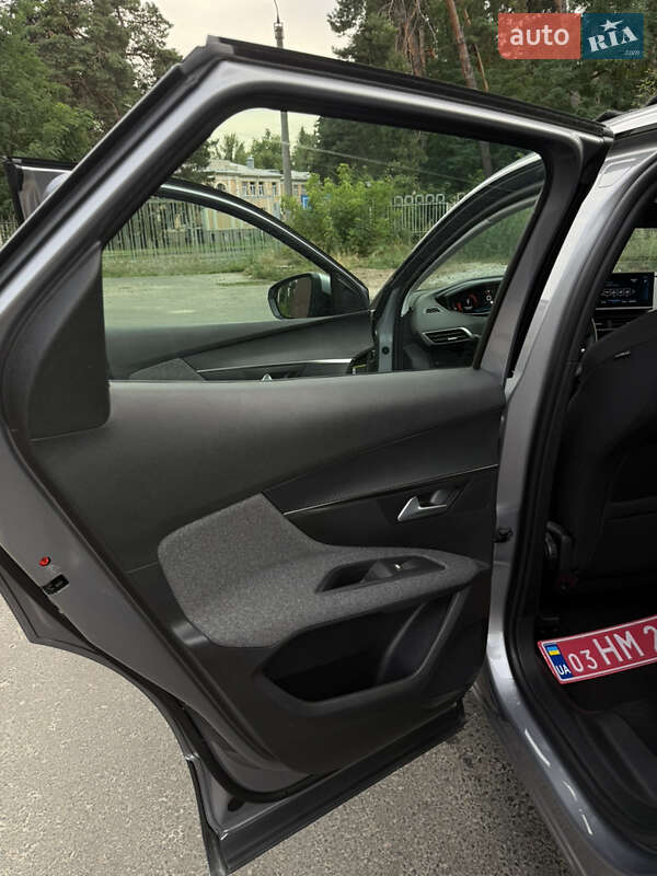 Внедорожник / Кроссовер Peugeot 3008 2021 в Черкассах фото 35 Внедорожник / Кроссовер Peugeot 3008 2021 в Черкассах
