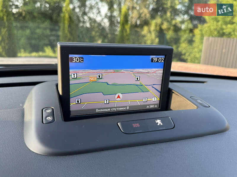 Позашляховик / Кросовер Peugeot 3008 2014 в Хмельницькому