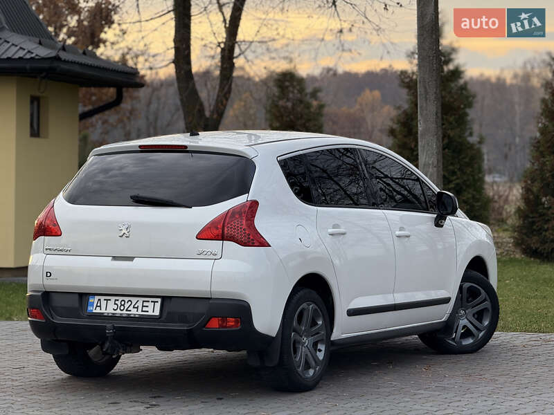 Позашляховик / Кросовер Peugeot 3008 2010 в Чернівцях