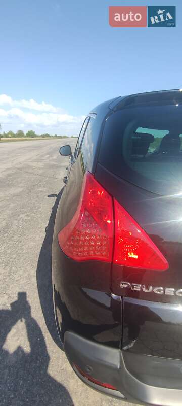 Позашляховик / Кросовер Peugeot 3008 2011 в Бару