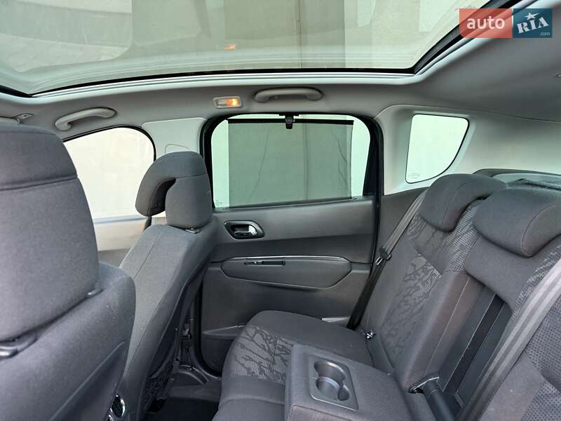 Внедорожник / Кроссовер Peugeot 3008 2013 в Стрые