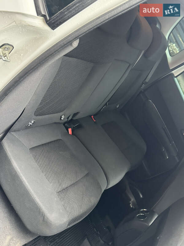 Внедорожник / Кроссовер Peugeot 3008 2012 в Коломые фото 24 Внедорожник / Кроссовер Peugeot 3008 2012 в Коломые