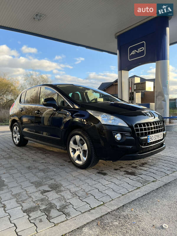 Позашляховик / Кросовер Peugeot 3008 2010 в Дубні