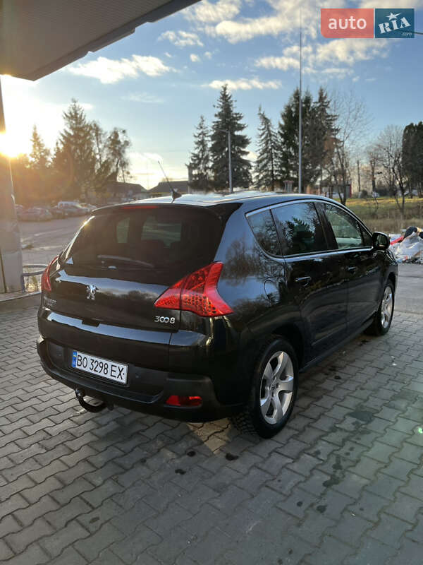 Позашляховик / Кросовер Peugeot 3008 2010 в Дубні