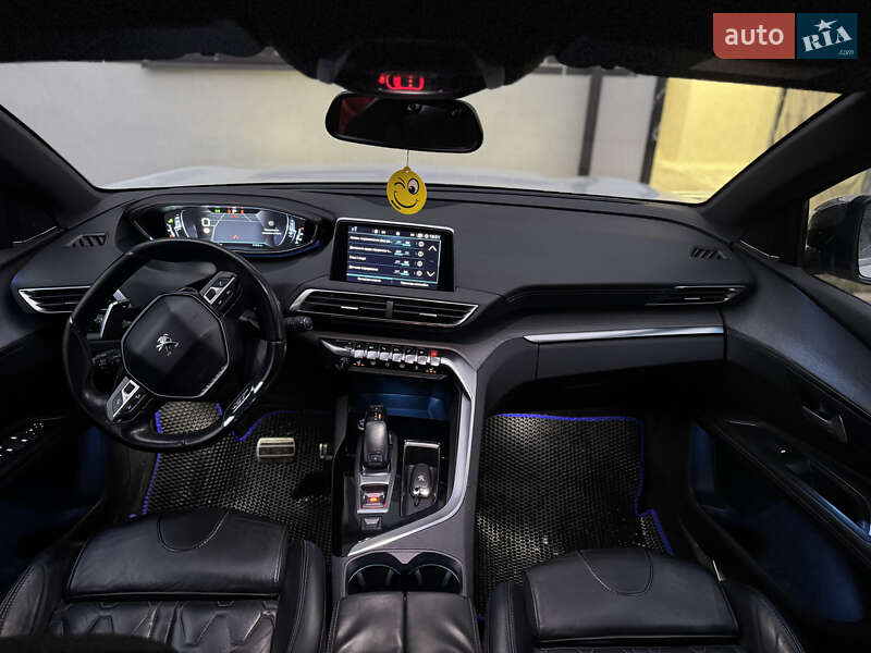 Внедорожник / Кроссовер Peugeot 3008 2017 в Луцке