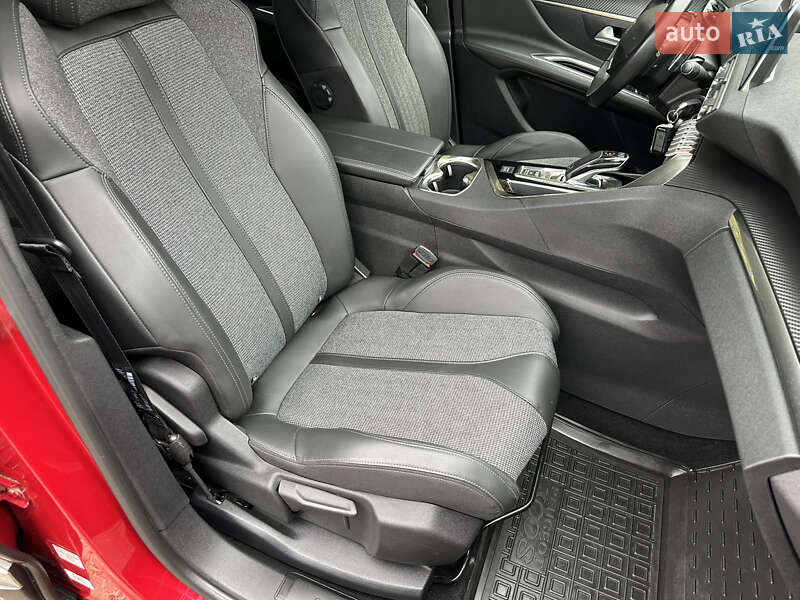 Внедорожник / Кроссовер Peugeot 3008 2020 в Киеве