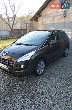 Позашляховик / Кросовер Peugeot 3008 2011 в Коломиї