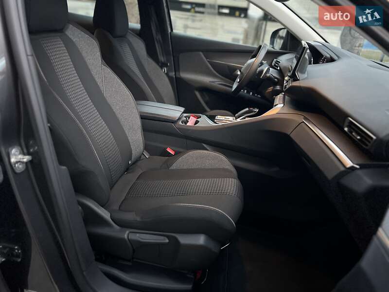 Внедорожник / Кроссовер Peugeot 3008 2020 в Львове