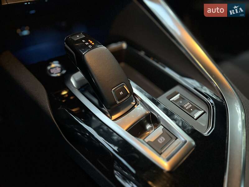 Внедорожник / Кроссовер Peugeot 3008 2020 в Львове