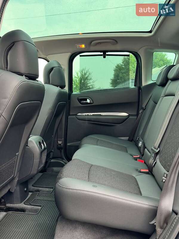 Внедорожник / Кроссовер Peugeot 3008 2016 в Кропивницком