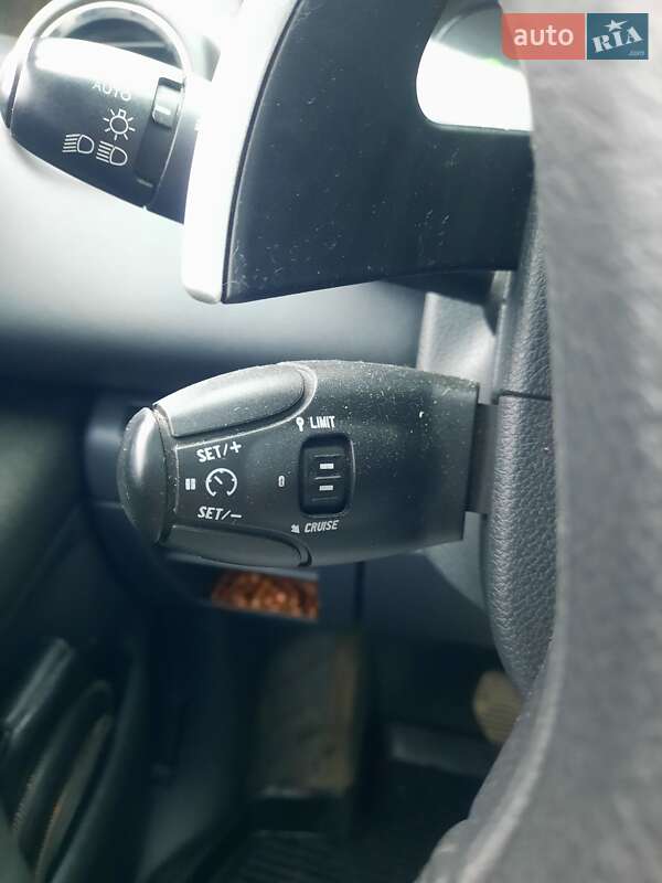 Внедорожник / Кроссовер Peugeot 3008 2010 в Чорткове фото 15 Внедорожник / Кроссовер Peugeot 3008 2010 в Чорткове