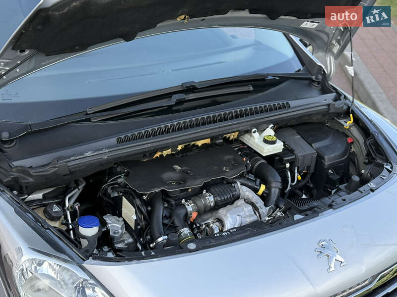 Внедорожник / Кроссовер Peugeot 3008 2014 в Стрые