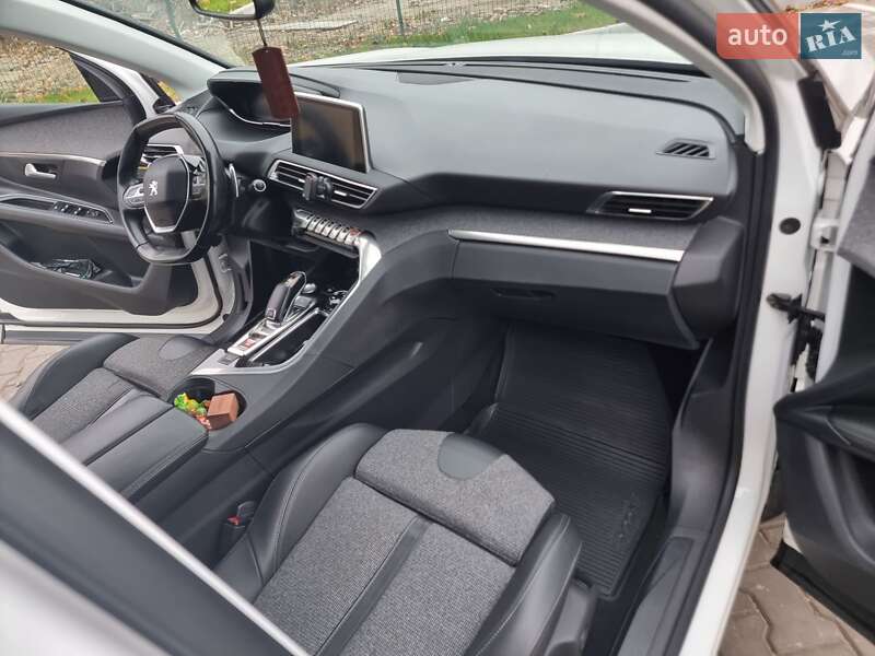 Внедорожник / Кроссовер Peugeot 3008 2020 в Ковеле фото 28 Внедорожник / Кроссовер Peugeot 3008 2020 в Ковеле