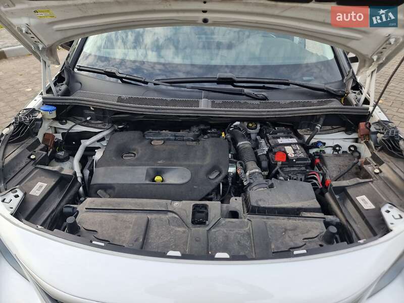 Внедорожник / Кроссовер Peugeot 3008 2020 в Ковеле фото 32 Внедорожник / Кроссовер Peugeot 3008 2020 в Ковеле