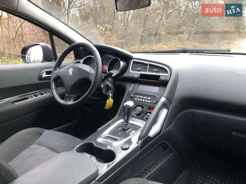 Внедорожник / Кроссовер Peugeot 3008 2010 в Галиче