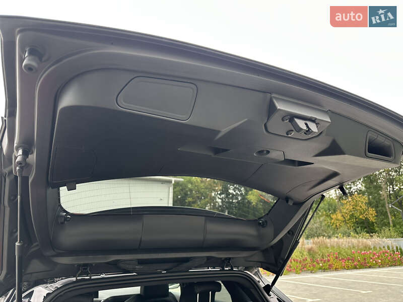 Внедорожник / Кроссовер Peugeot 3008 2019 в Луцке