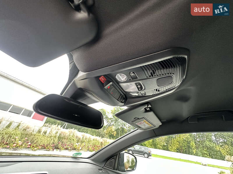 Внедорожник / Кроссовер Peugeot 3008 2019 в Луцке