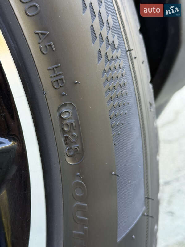 Внедорожник / Кроссовер Peugeot 3008 2021 в Дубно