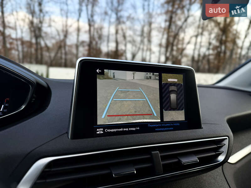 Внедорожник / Кроссовер Peugeot 3008 2017 в Луцке