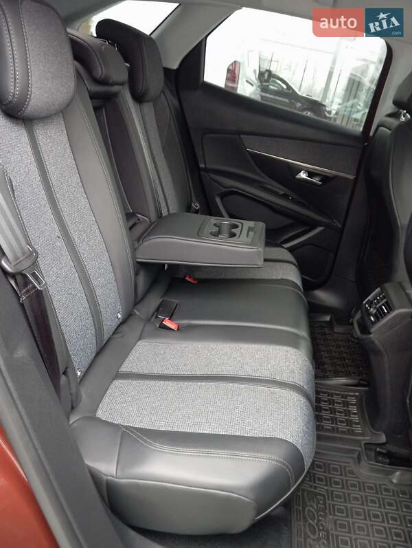 Внедорожник / Кроссовер Peugeot 3008 2019 в Киеве фото 35 Внедорожник / Кроссовер Peugeot 3008 2019 в Киеве