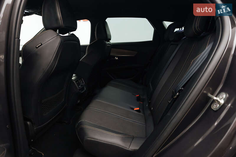 Внедорожник / Кроссовер Peugeot 3008 2024 в Киеве