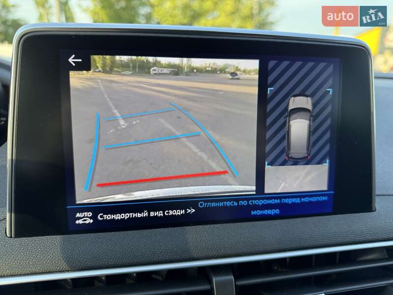 Внедорожник / Кроссовер Peugeot 3008 2017 в Киеве