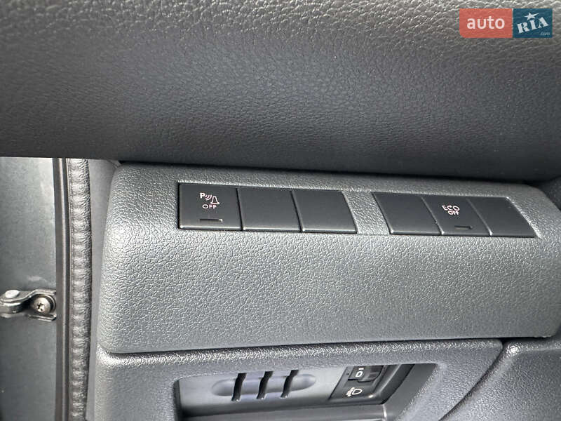 Внедорожник / Кроссовер Peugeot 3008 2015 в Киеве фото 61 Внедорожник / Кроссовер Peugeot 3008 2015 в Киеве