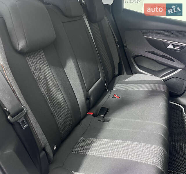 Внедорожник / Кроссовер Peugeot 3008 2019 в Львове