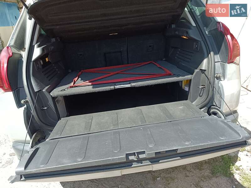 Внедорожник / Кроссовер Peugeot 3008 2015 в Вараше