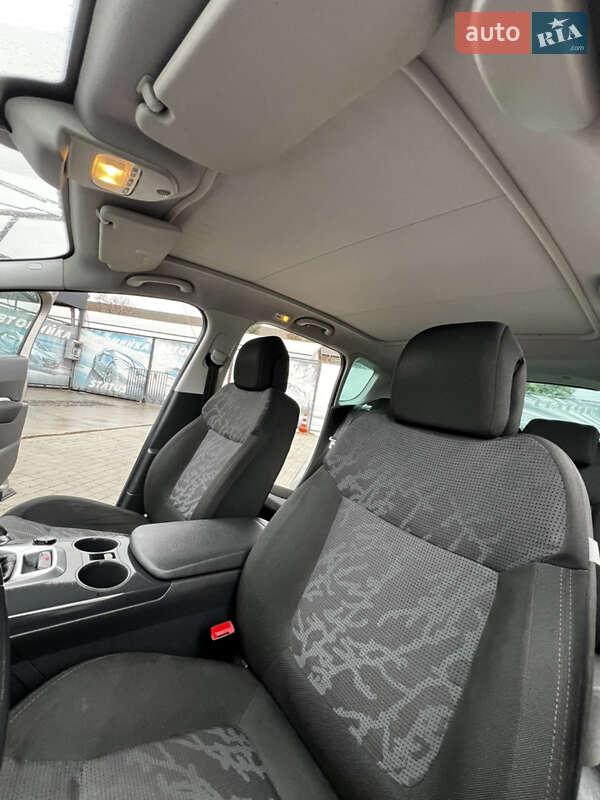 Внедорожник / Кроссовер Peugeot 3008 2010 в Ходорове фото 20 Внедорожник / Кроссовер Peugeot 3008 2010 в Ходорове